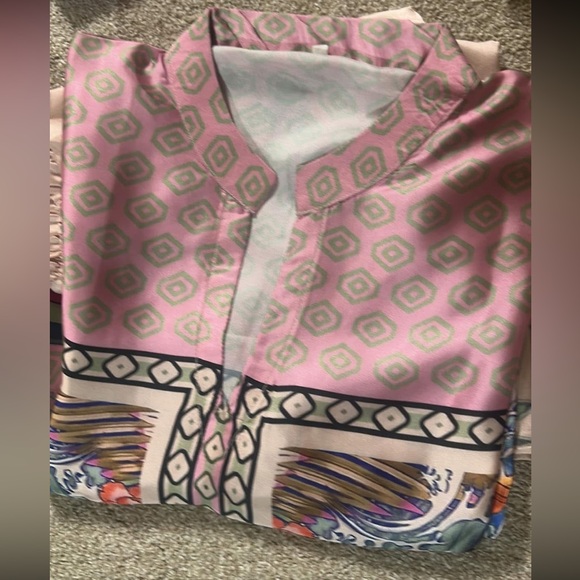 Floral Pink and Green Silk Set 2Pc - Picture 6 of 6